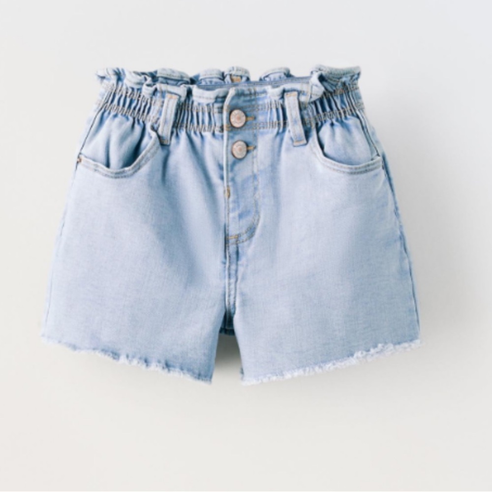 NEW WITH TAGS!!! High waisted denim shorts size 5